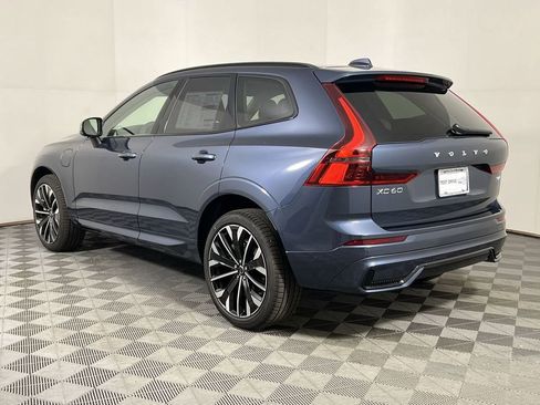 New 2026 Volvo XC60 T8 Ultra w/ Climate Package AWD/4WD image 6