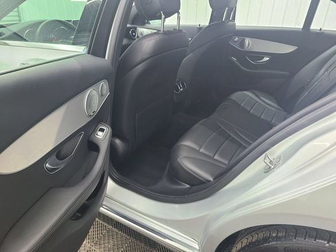 Used 2018 Mercedes-Benz C 300 4MATIC Sedan image 36