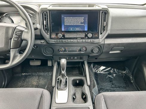 Used 2026 Nissan Frontier S RWD image 14