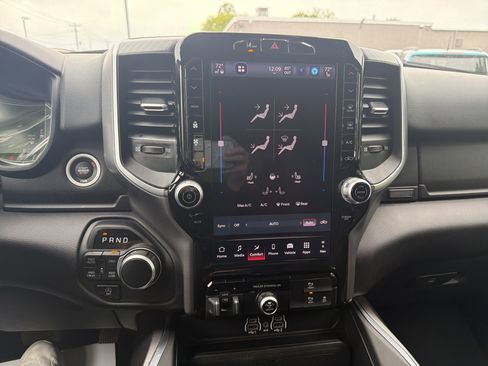 Certified 2025 RAM 1500 Big Horn AWD/4WD image 25