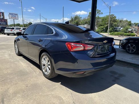 Used 2022 Chevrolet Malibu LT FWD image 6