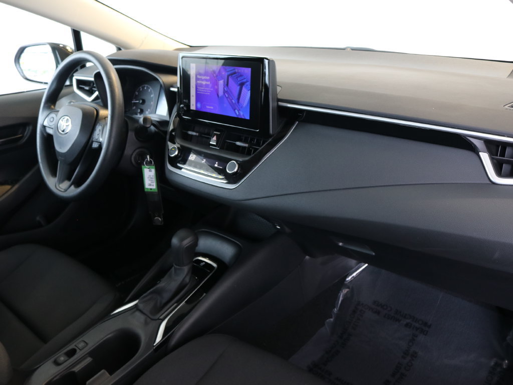 Used 2024 Toyota Corolla LE FWD image 40