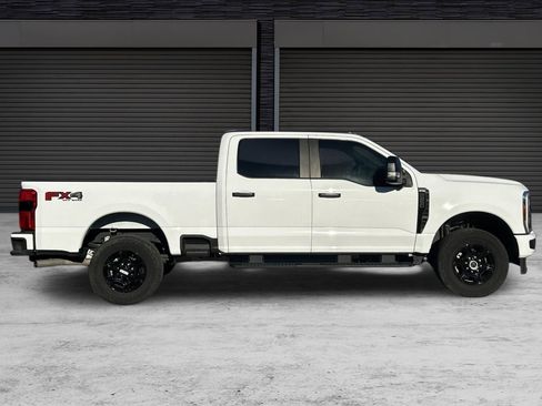 Used 2024 Ford F250 XL w/ STX Appearance Package image 3