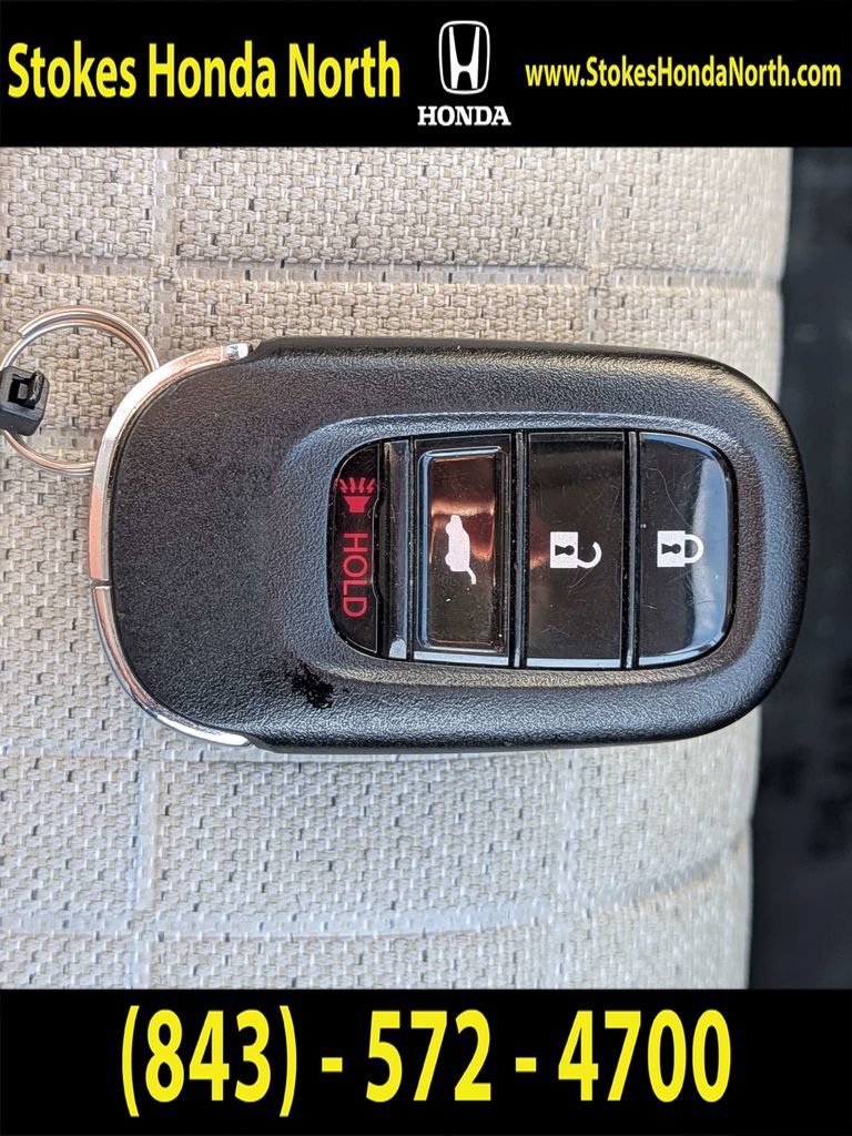 Certified 2024 Honda HR-V LX image 28