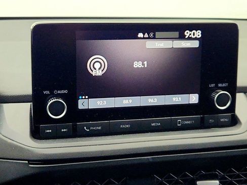 Used 2024 Honda Accord EX image 19