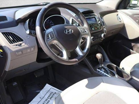 Used 2013 Hyundai Tucson GLS FWD image 10