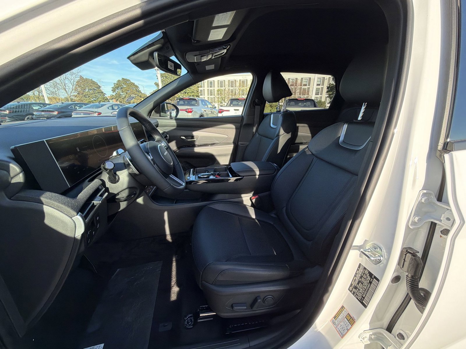 New 2026 Hyundai Tucson Limited AWD/4WD image 13