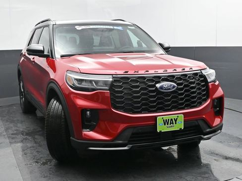 New 2026 Ford Explorer ST-Line w/ ST-Line Street Pack image 9
