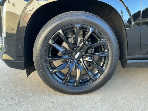 Used 2023 Cadillac Escalade ESV Sport Platinum AWD/4WD image 10