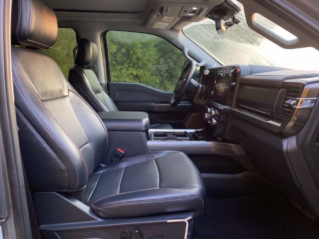 Used 2023 Ford F350 Lariat w/ Tow Technology Package AWD/4WD image 36