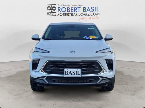 Used 2024 Buick Encore GX Preferred w/ Comfort Package image 8