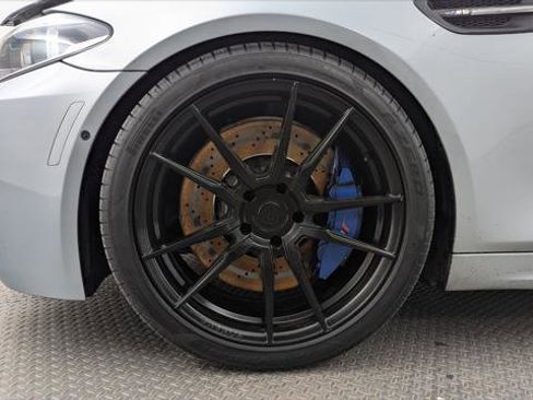 Used 2015 BMW M5 image 27