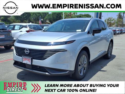 New 2025 Nissan Murano SL image 1