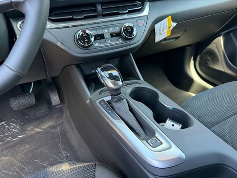 New 2026 Buick Envista Preferred w/ Convenience I Package FWD image 23