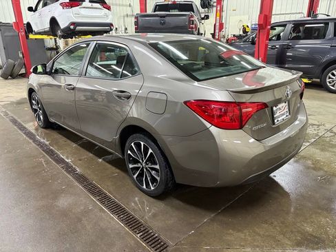 Used 2019 Toyota Corolla SE image 5