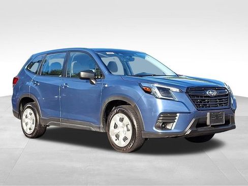 Used 2023 Subaru Forester AWD/4WD image 1