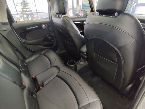 Used 2016 MINI Cooper S image 19