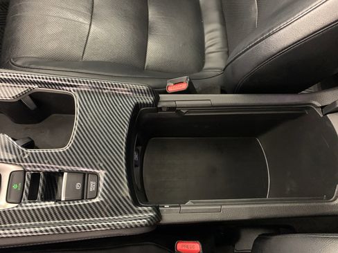 Used 2018 Honda Accord EX-L image 29