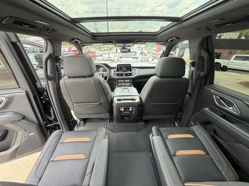 Used 2021 GMC Yukon AT4 AWD/4WD image 15