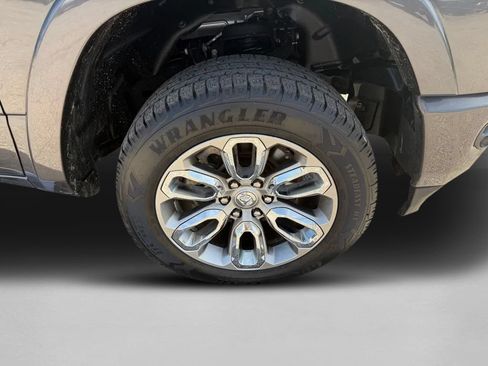 Used 2021 RAM 1500 Laramie w/ Sport Appearance Package AWD/4WD image 33