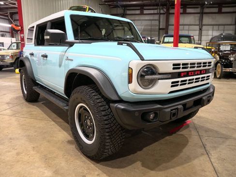 Used 2023 Ford Bronco Heritage Edition AWD/4WD image 29