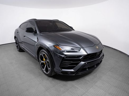 Used 2020 Lamborghini Urus AWD/4WD image 8