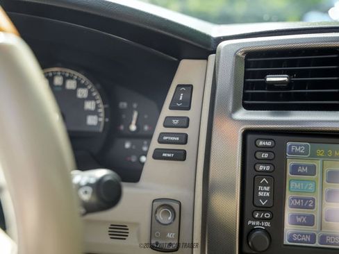 Used 2006 Cadillac XLR RWD image 48