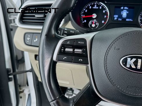 Used 2020 Kia Sorento S AWD/4WD image 16
