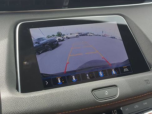 Certified 2020 Cadillac XT4 Sport AWD/4WD image 14