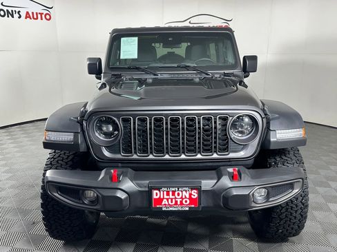 Used 2024 Jeep Wrangler Unlimited Rubicon w/ XTREMEE 35" Tire Package AWD/4WD image 11