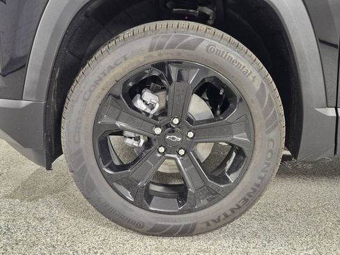 New 2026 Chevrolet Equinox LT w/ Midnight Edition FWD image 13