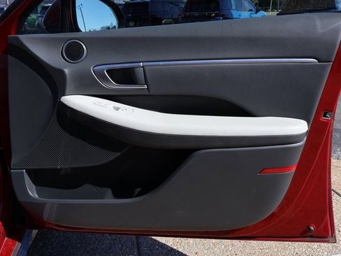 Certified 2024 Hyundai Sonata SEL image 9