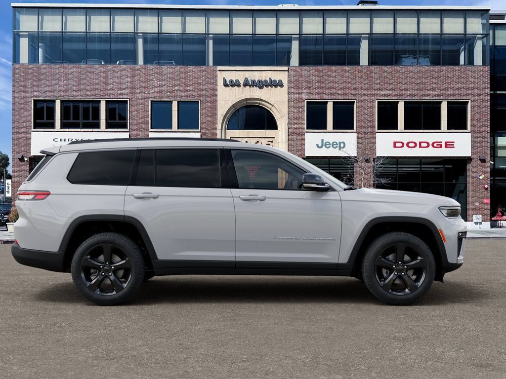 New 2026 Jeep Grand Cherokee L Limited w/ Limited Altitude Package RWD image 21