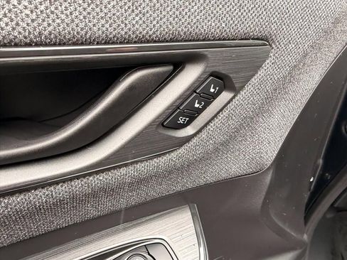 New 2026 Subaru Outback Limited AWD/4WD image 16