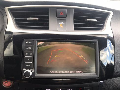 Used 2019 Nissan Sentra SR FWD image 20