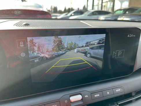 Used 2025 Kia K4 LXS image 24