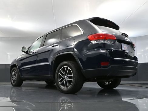 Used 2018 Jeep Grand Cherokee Limited image 48