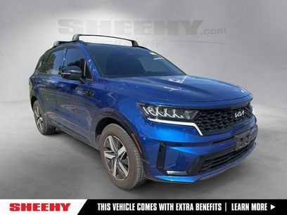 Used 2023 Kia Sorento S w/ Panoramic Sunroof Package