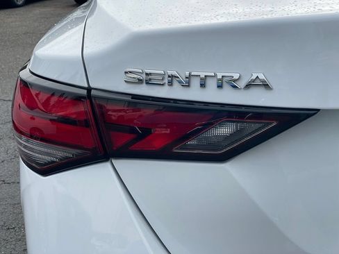 Certified 2025 Nissan Sentra S FWD image 30