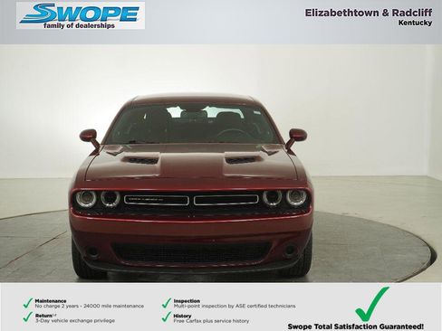 Used 2023 Dodge Challenger SXT w/ Cold Weather Group RWD image 8