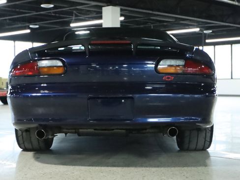 Used 2001 Chevrolet Camaro Z28 image 14