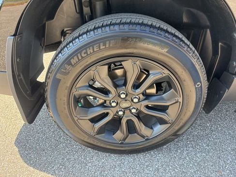 Used 2023 Ford Maverick Lariat w/ Lariat Luxury Package image 14