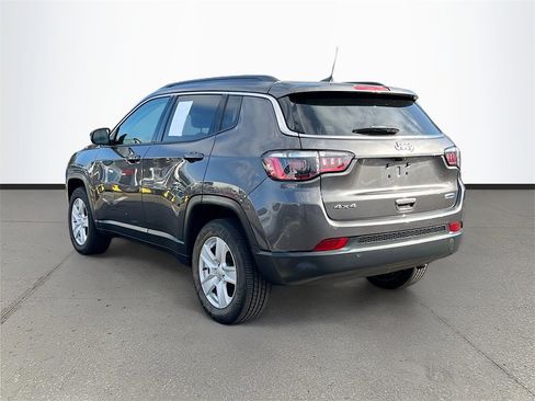 Certified 2022 Jeep Compass Latitude image 5