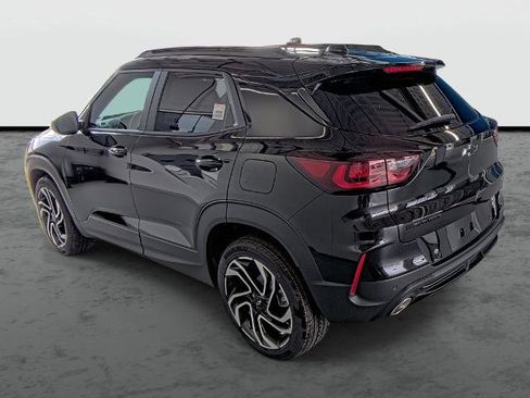 New 2026 Chevrolet TrailBlazer RS w/ Convenience Package FWD image 2