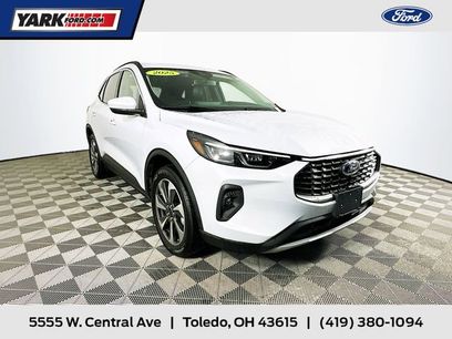 Used 2025 Ford Escape Platinum
