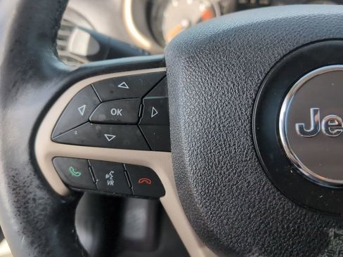 Used 2016 Jeep Cherokee Latitude image 13