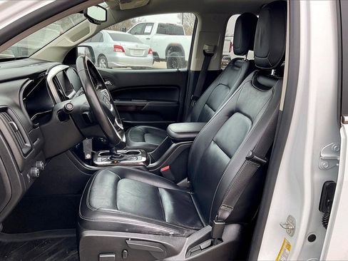 Used 2015 GMC Canyon SLT image 24