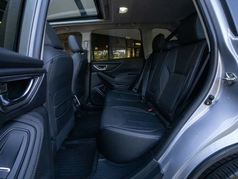 Used 2019 Subaru Forester Limited AWD/4WD image 16