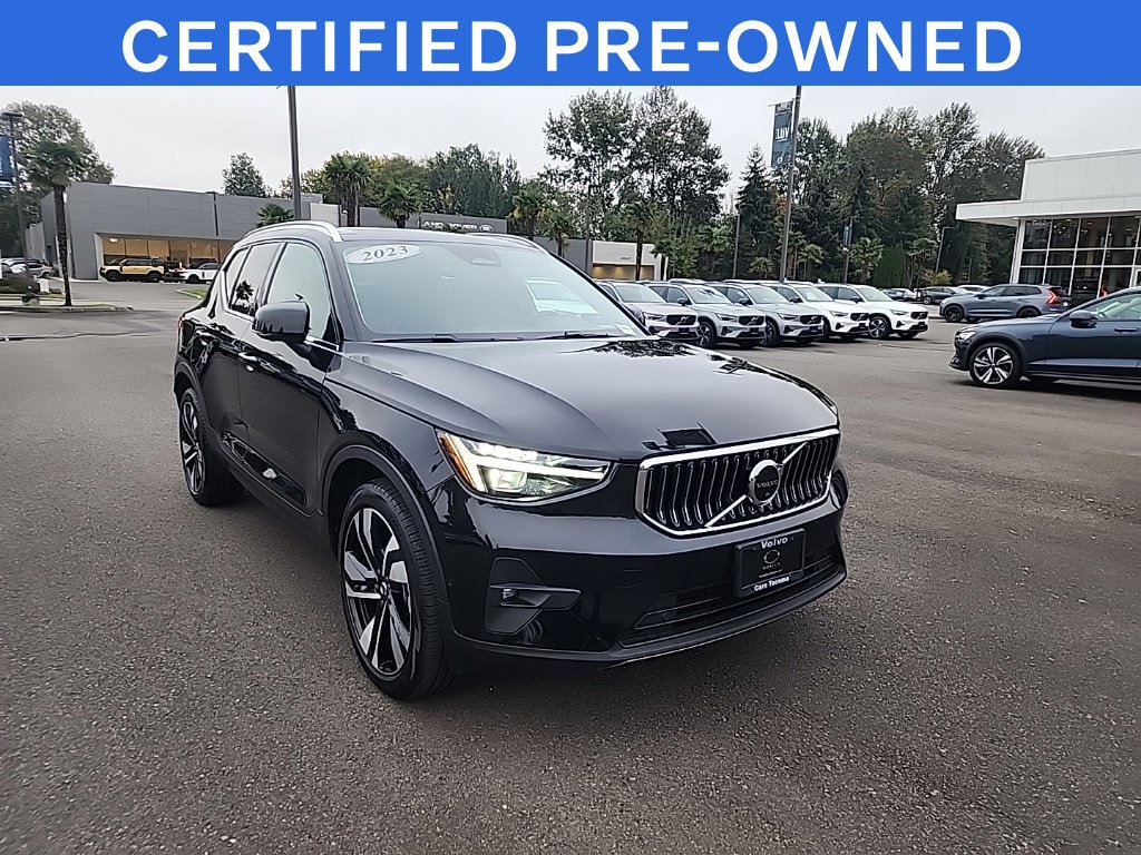 Used 2023 Volvo XC40 B5 Ultimate w/ Protection Package Premier AWD/4WD image 6