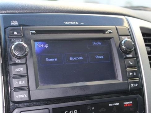 Used 2013 Toyota Tacoma 4x4 Double Cab w/ TRD Sport Pkg image 29